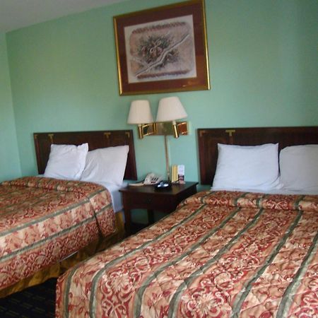 Budget Inn Mount Airy Quarto foto